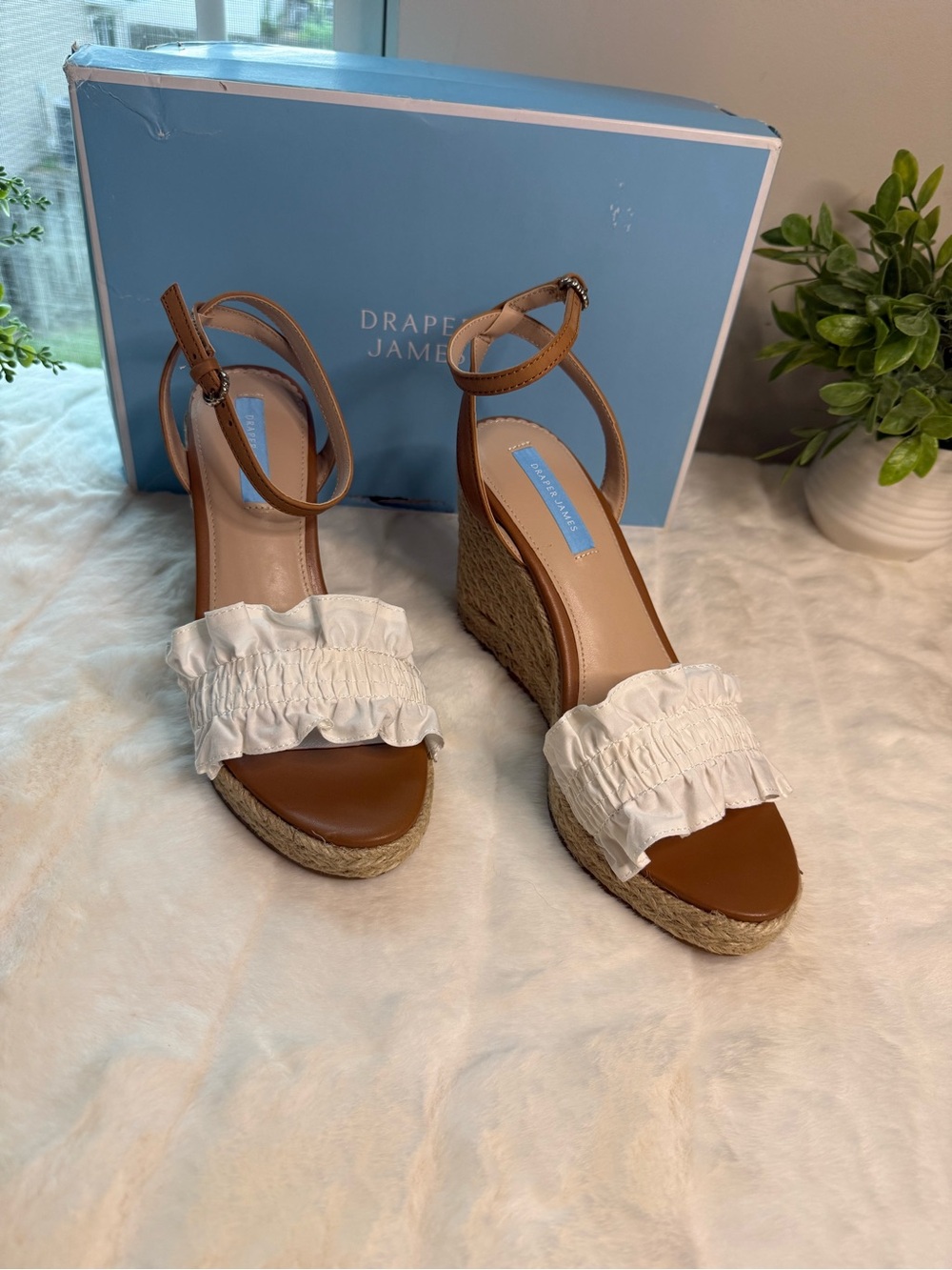 NWT - Draper James White Ruffle Espadrille Wedges with Tan Straps - Sizes 8, 7.5